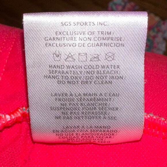 Body Glove Bliss Off The Shoulder Smocked Southwestern Print Bikini Top Size L - Picture 11 of 13